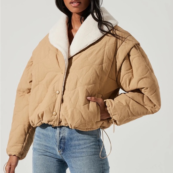 Astr Jackets & Blazers - Last 1! NADINE QUILTED FAUX SHEARLING JACKET KHAKI